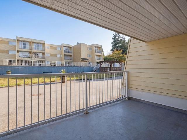 Beachwood 1 Bedroom Apartment for Rent at 1664 56 St, Delta, BC V4L 2M6