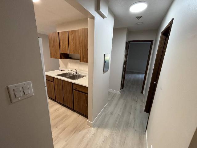 Beachwood 2 Bedroom Apartment for Rent at 1664 56 St, Delta, BC V4L 2M6