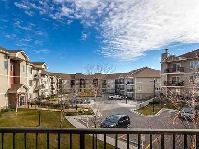 Beacon Heights Apartments 2 Bedroom Apartment for Rent at 1540 Sherwood Blvd Nw, Calgary, AB T3R 0K5