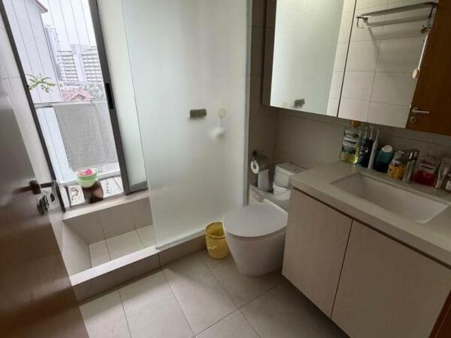 Beacon Heights D12, Condominium