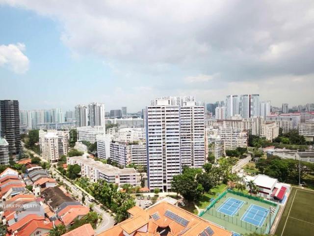 Beacon Heights D12, Condominium