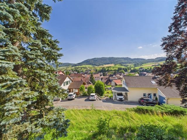 Bebautes Grundstück in Wölflinswil