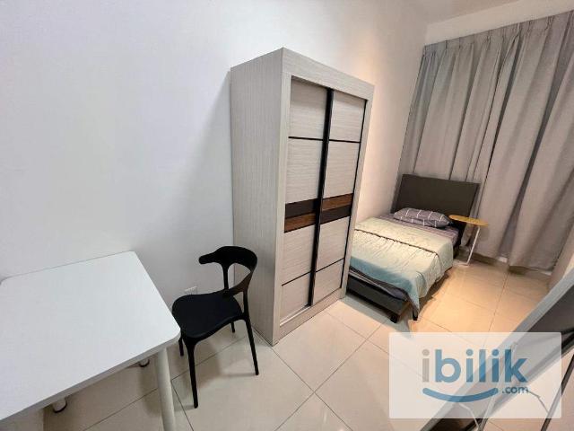Becentral 2 @ male/mixed unit @ 3 mins walking i city mall @ condo for rent