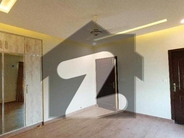 Become Owner Of Your Facing Park Flat Today Which Is Centrally Located In Askari 11 Sector D In Lahore Askari 11 Sector D
