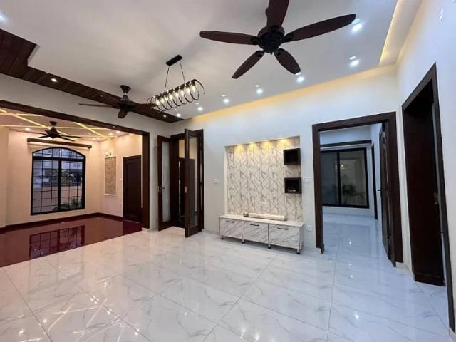 Become Owner Of Your Prime Location House Today Which Is Centrally Located In Bahria Town Phase 8 Rafi Block In Rawalpindi Bahria Town Rawalpindi ID 90164
