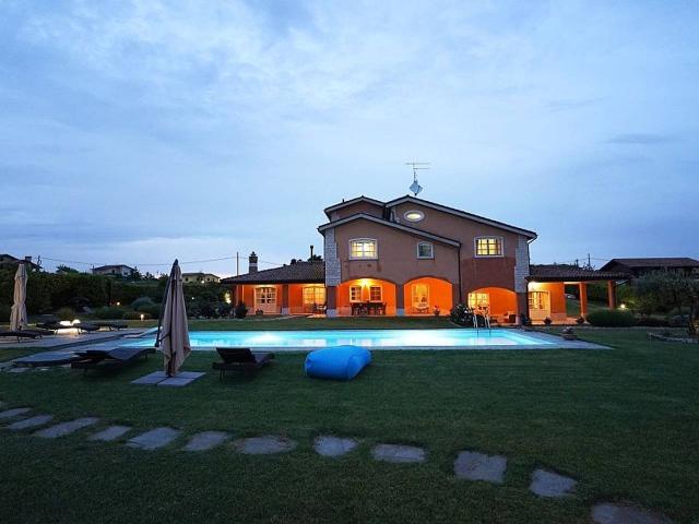 Bed & Breakfast in vendita a Oratino
