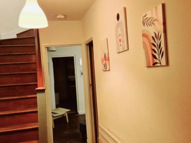 Bed in a comfy twin bedroom, near Dublin City University