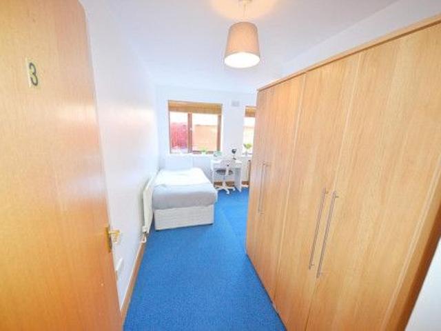 Bed in a female twin ensuite bedroom, in Stoneybatter