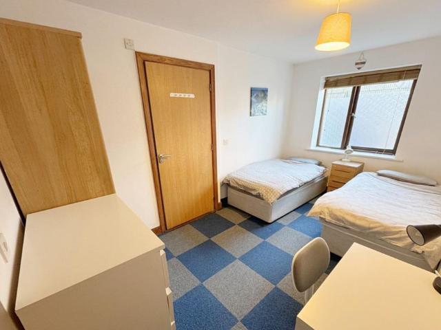 Bed in a male twin ensuite bedroom, in Stoneybatter