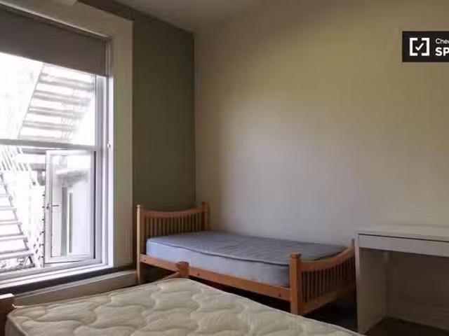 Bed in a shared room for rent in Phibsborough, Dublin