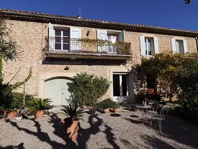 Bédarrides 84370 Achat / Vente maison 8 pièces t8 piscine jardin