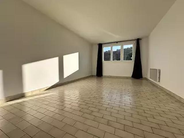 Bédarrides 84370 Location appartement 1 pièce t1