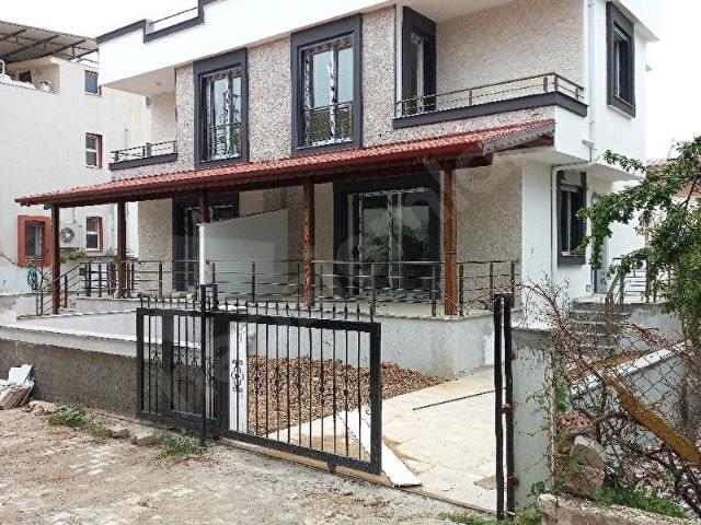 Beder Emlak inşaat tan Seferihisar Doğanbey de satılık 3+1uygun yazlik