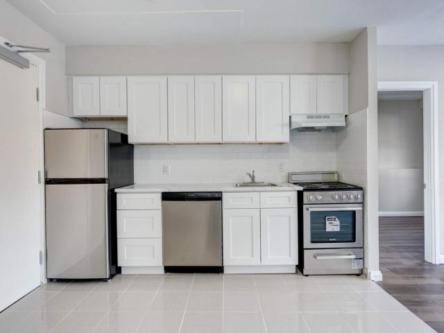Bedford Court 1 bedroom Apartment for Rent