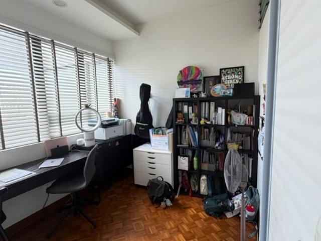 Bedok Court Condominium For Sale, $2,500,000, 3 Bed 2 Bath 2,271 sqft $1,101.00 psf