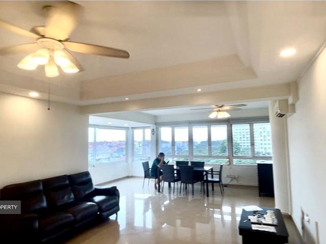 Bedok Court D16, Condominium