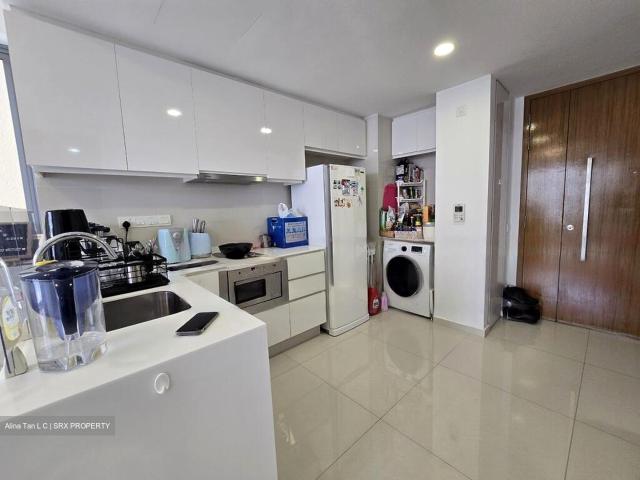 Bedok Residences D16, Apartment