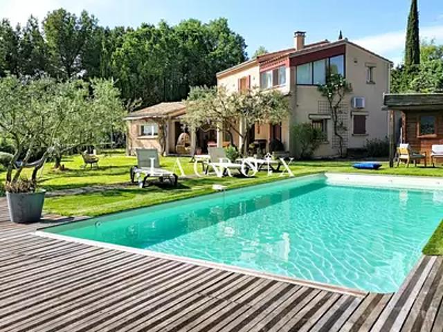 Bédoin 84410 Achat / Vente maison 8 pièces t8 piscine terrasse