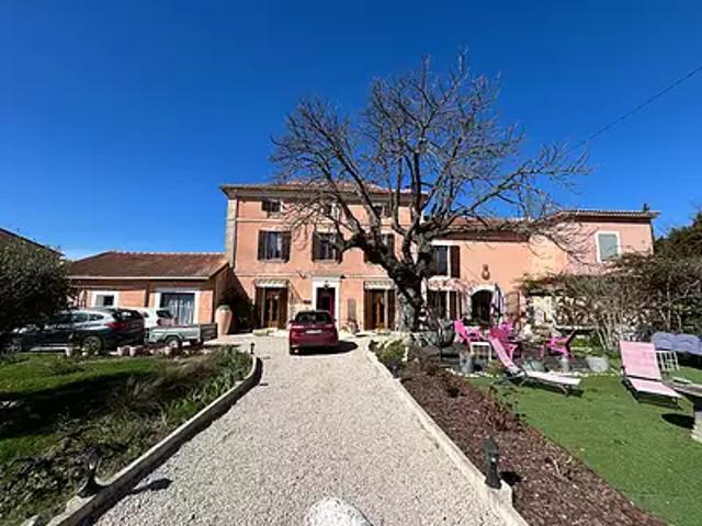 Bédoin 84410 Achat / Vente maison 9 pièces t9 au dernier étage