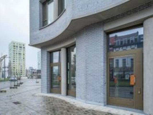 Bedrijfsvastgoed te koop in Antwerpen 2000