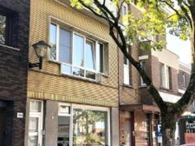Bedrijfsvastgoed te koop in Deurne 2100