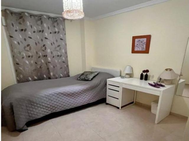 BEDROOM APARTMENT FOR LONG TERM RENT IN LOS PACOS, FUENGIROLA. POOL & GARAGE