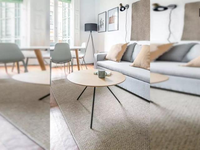 Bedroom for rent in shared apartment in Gracia