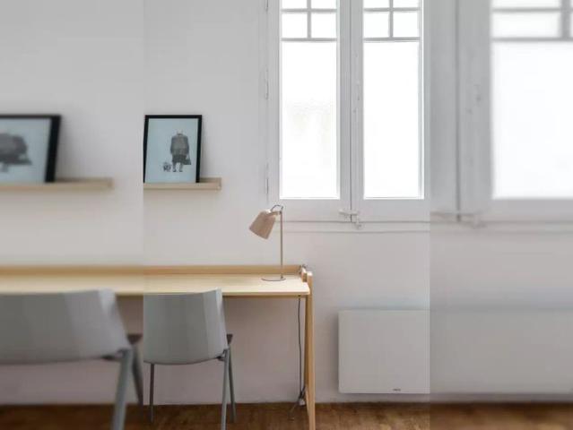 Bedroom for rent in shared apartment in Gracia