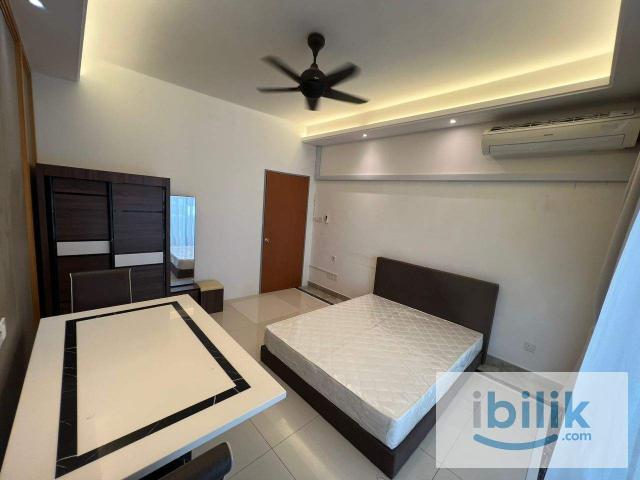 Bedroom @ R&F Princess Cove | Balcony Access | Fully Furnished | Zero Deposit | RM1,400