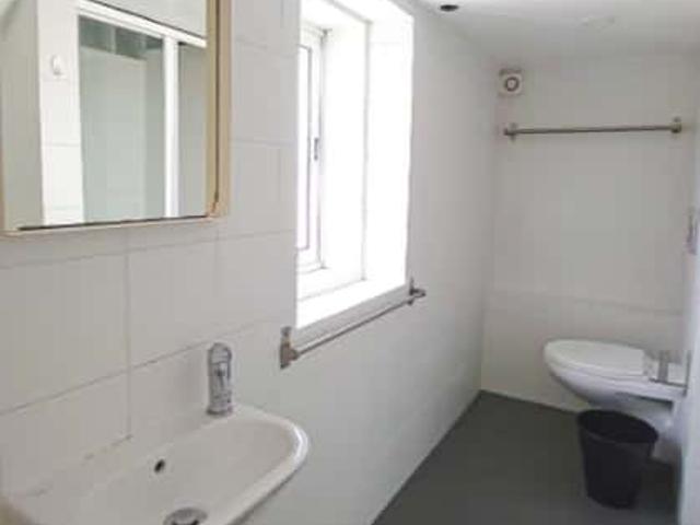 SUPERIOR ROOM WITH PRIVATE BATHROOM