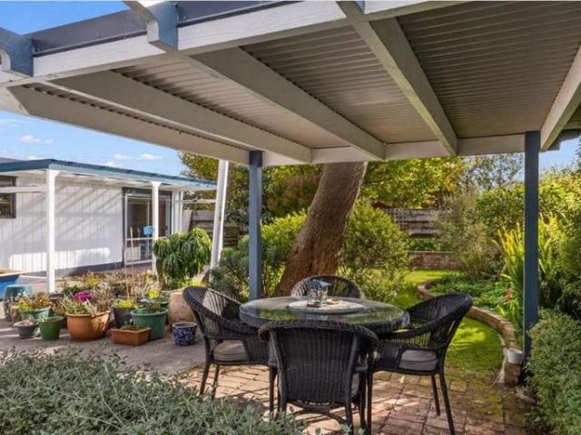 Bedroom 2 / 173 Waihi Road, Hawera, South Taranaki, Taranaki 4610