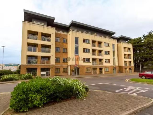 Beech House, Carrickmines Green is for rent