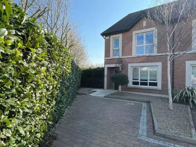 Beech Park, Leixlip, Co. Kildare is for rent