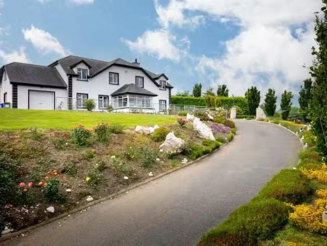 Beechlawn, Ballintlea, Barntown, Co. Wexford, Y35CF66 is for s.