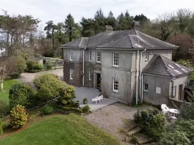 Beechvale Lawn, Rochestown Road, Cork