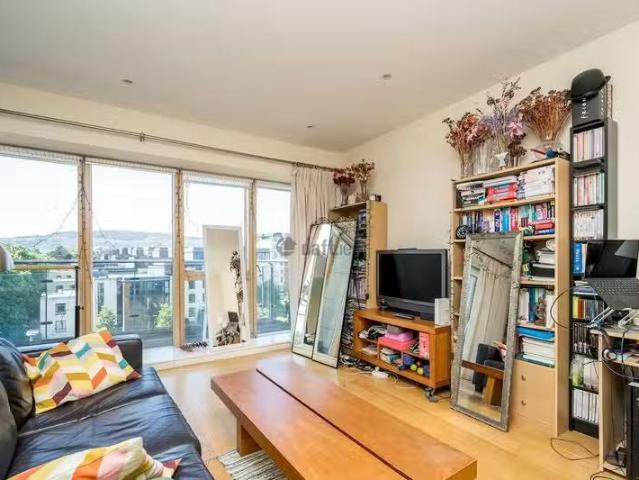 Beechwood Court, Stillorgan, 3 Months only. Stillorgan, Co. Du.