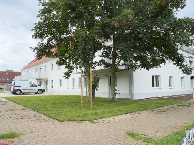 Beeindruckende Maisonettewohnung: 3 Zimmer, Ankleide, Gäste WC, Studio und tolle Dachterrasse