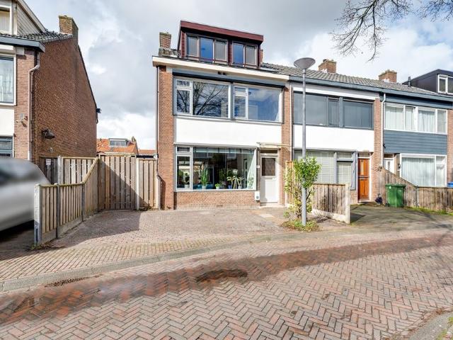 Beemd, 33, 3193LG, Hoogvliet Rotterdam, Zuid Holland 3193LG