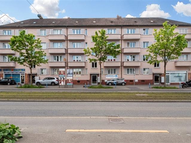 Befriste 2 ZWG im 1. OG, in 8048 Zürich bis 31.03.2027 zu vermieten