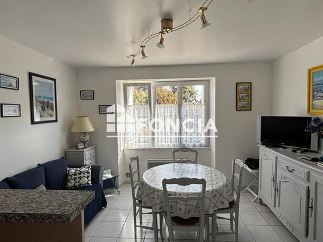 Beg Meil A Vendre Appartement T2 lumineux en très bon état A 300 m de la Plage Place de Parking Privative Cave