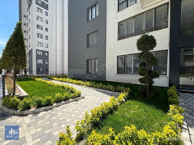 BEG YAPI DAN SATILIK GÜNEŞLİ SİTE İÇİ 3+1 PEYZAJ MANZARALI DAİRE