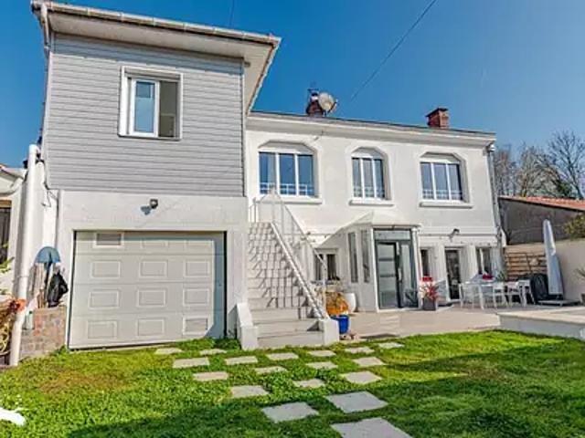 Bègles 33130 Achat / Vente maison 5 pièces t5 au dernier étage parking