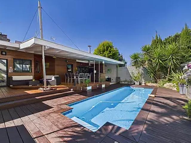Bègles 33130 Achat / Vente maison 6 pièces t6 au dernier étage piscine