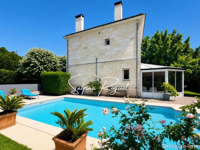 Bègles 33130 Belle maison en pierre de 4 chambres avec piscine et studio