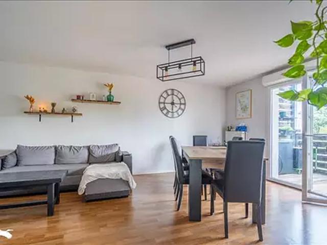 Bègles 33130 Location appartement 3 pièces t3 terrasse parking