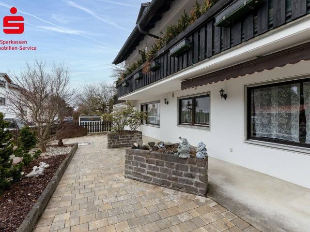 Behindertengerechte Erdgeschosswohnung mit separatem Apartment und großer Südterrasse