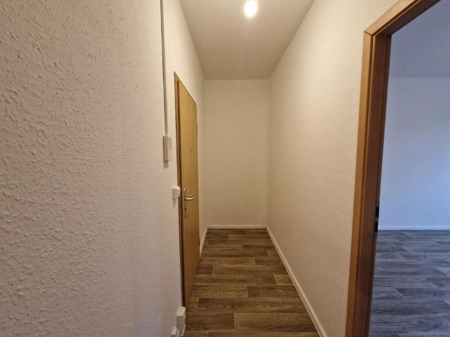 Bei Einzug sofort*2 Monate kaltmietfrei*1 Zimmer Wohnung mit Wannenbad!