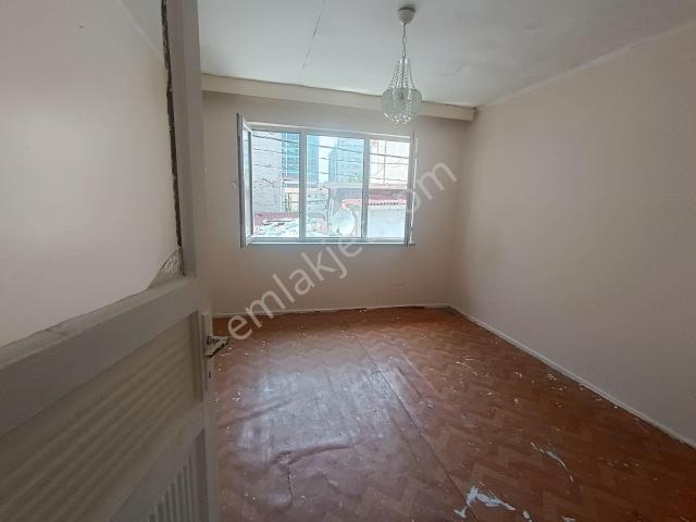 Bekara Uygun Gaziosmanpaşa Merkez Mahalesimde 1+1/60m2 / 1. Kat Kiralık Daire