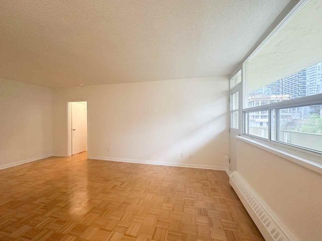 Belvedere Apartments 1 Bedroom Apartment for Rent at 199 Roehampton Ave, Toronto, ON M4P 1R5 North Toronto