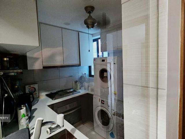 Belysa D18, Condominium